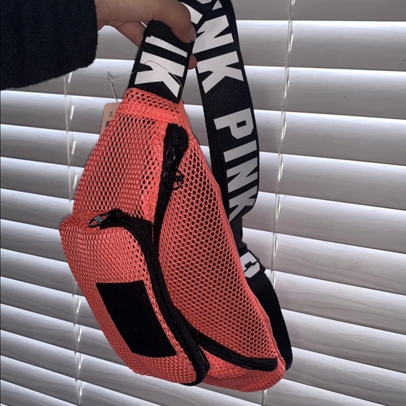 Pink Fanny pack - Picture 1 of 4